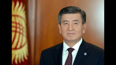 Президент Кыргызстана обещал не подпускать к власти родственников