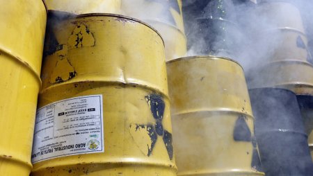 До 200 млн кубометров радиоактивных отходов скопилось в Казахстане