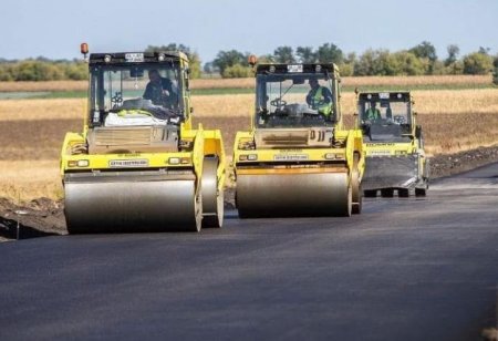 3) Түркістан облысында құрылыс-жөндеу жұмыстарымен жалпы 1 103,3 шақырым жол мен көшелер қамтылады