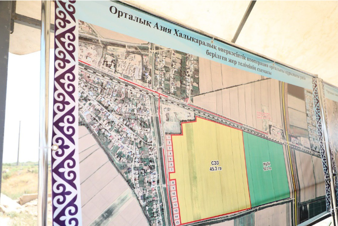 Сиськилері бар бухгалтерді ренжітті