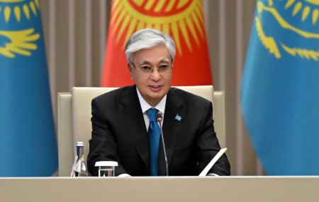 Қасым-Жомарт Тоқаев пен Садыр Жапаров Қазақстан мен Қырғызстан Жоғары мемлекетаралық кеңесінің отырысына қатысты