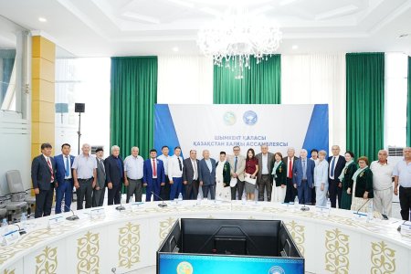 ШЫМКЕНТ: «АЙБАРЫ МЫҚТЫ – АТА ЗАҢ» АТТЫ ДӨҢГЕЛЕК ҮСТЕЛ ӨТТІ