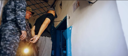 «Үш дос – Үш тағдыр»: Шымкентте есірткіге қарсы жаңа деректі фильмнің тұсаукесері өтті