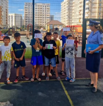 Абай аудандық полиция басқармасы «Абайлаңыз – балалар!» республикалық акциясы өткізуде