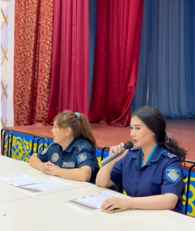 23-мектепте 11-сынып оқушыларымен құқық және қауіпсіздік туралы жиналыс өтті