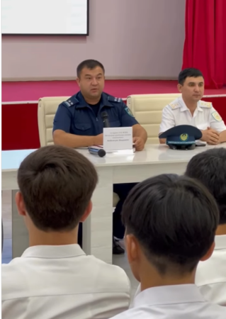 Шымкентте №15 мектеп-лицейінде мектеп оқушыларына құқықтық түсіндіру жұмыстары жүргізілді