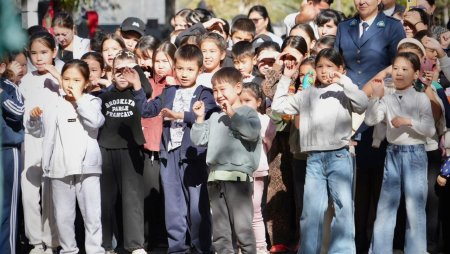 Закон и порядок: в Шымкенте полиция представила детям мультфильм о законе