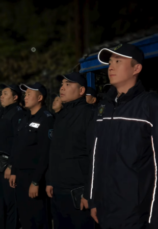Ночной рейд в Туранском районе для предотвращения незаконного пребывания несовершеннолетних на улице
