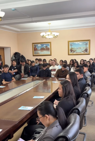 В Центральноазиатском инновационном университете прошла встреча на тему «Закон и порядок»