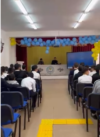 Шымкент ҚПД Әл-Фараби АПБ ҚКБ ЮПБ УПИ полиция капитаны Ж.Т. Қуатбеков «Интернет алаяқтары және нашақорлық» акциясы аясында атқарылған жұмыстар туралы баяндады