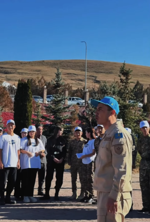 ШЫМКЕНТТЕ «ЖАС САРБАЗ» ҚАТЫСУШЫЛАРЫНА ӨМІР ҚАУІПСІЗДІГІ ТАҚЫРЫБЫНДАҒЫ САБАҚ ӨТТІ