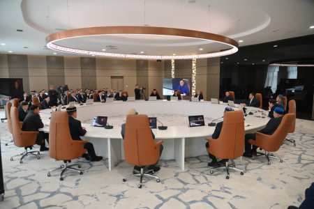 Иман мен бірлік: дін өкілдеріне Конституциялық өзгерістер кеңінен түсіндірілді