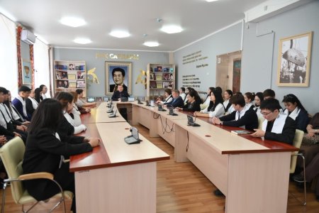 «Ғылым, білім және шығармашылық – Конституциялық дамудың стратегиялық негізі»