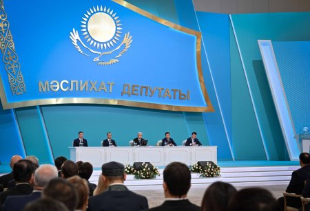 ПРЕЗИДЕНТ: ҚАЗІРГІ КОНСТИТУЦИЯЛЫҚ РЕФОРМА ҚОҒАМ СҰРАНЫСЫНА САЙ КЕЛЕДІ