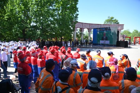 В ШЫМКЕНТЕ ПРОШЛА ЭКОЛОГИЧЕСКАЯ АКЦИЯ В РАМКАХ «ТАЗА ҚАЗАҚСТАН»