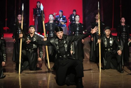 *ШЫМКЕНТТЕ «ҚАЛЫҢ ЕЛІМ, ҚАЗАҒЫМ…» ПОЭТИКАЛЫҚ ТОЛҒАУЫНЫҢ ПРЕМЬЕРАСЫ ӨТТІ*