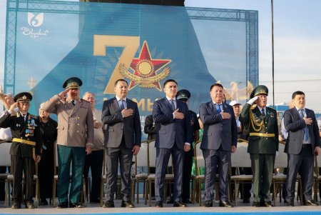 Шымкентте Отан қорғаушы күніне арналған ауқымды мерекелік іс-шара өтті