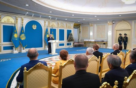 МЕМЛЕКЕТ БАСШЫСЫ БАҚ САЛАСЫ ҚЫЗМЕТКЕРЛЕРІН МАРАПАТТАУ РӘСІМІНДЕ СӨЗ СӨЙЛЕДІ