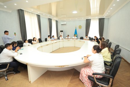 Среди студентов Шымкента провели информационную работу по разъяснению Новой Конституции