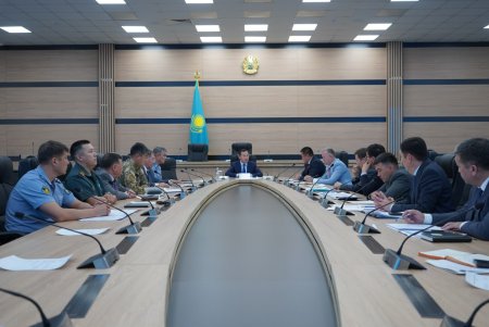 ШЫМКЕНТТЕ ТЕРРОРИЗМГЕ ҚАРСЫ КОМИССИЯСЫНЫҢ ЖҰМЫС ТОБЫНЫҢ КЕЗЕКТІ ОТЫРЫСЫНДА САЙЛАУ УЧАСКЕЛЕРІНДЕГІ ҚАУІПСІЗДІК МӘСЕЛЕСІ ҚАРАЛДЫ
