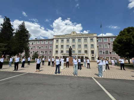 ЖАСТАР «БІРГЕ – БОЛАШАҚҚА» ФЛЕШМОБЫНА ҚАТЫСТЫ