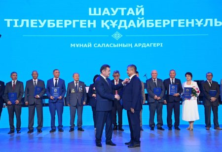 МҰНАЙ САЛАСЫНЫҢ МЕРЕЙЛІ БЕЛЕСІ: «ҚҰМКӨЛГЕ» – 40 ЖЫЛ