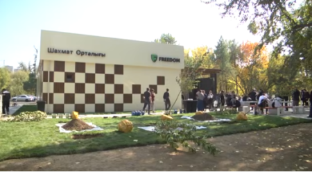 Шымкентте үш Шахмат үйі бір мезгілде есігін ашты: қала тұрғындары үшін жаңа мүмкіндік