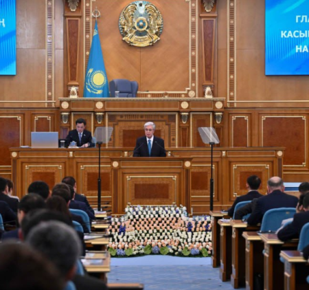 ӘДІЛЕТТІ ҚОҒАМНЫҢ НЕГІЗІ – АДАЛДЫҚ, БІЛІМ ЖӘНЕ ЖАСАМПАЗ ЕҢБЕК