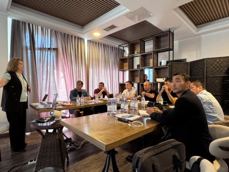 Қауіпсіздік сақшылары — мұғалімдер: SAQ жобасының үшінші маусымының қорытындылары